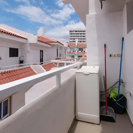 Floritas 19 - Two Bed Daire *