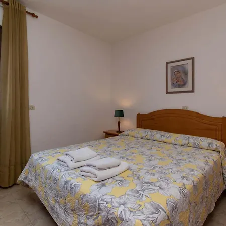 Apartment Floritas 19 - Two Bed Playa de las Americas (Tenerife)