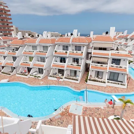 Floritas 19 - Two Bed Apartment *